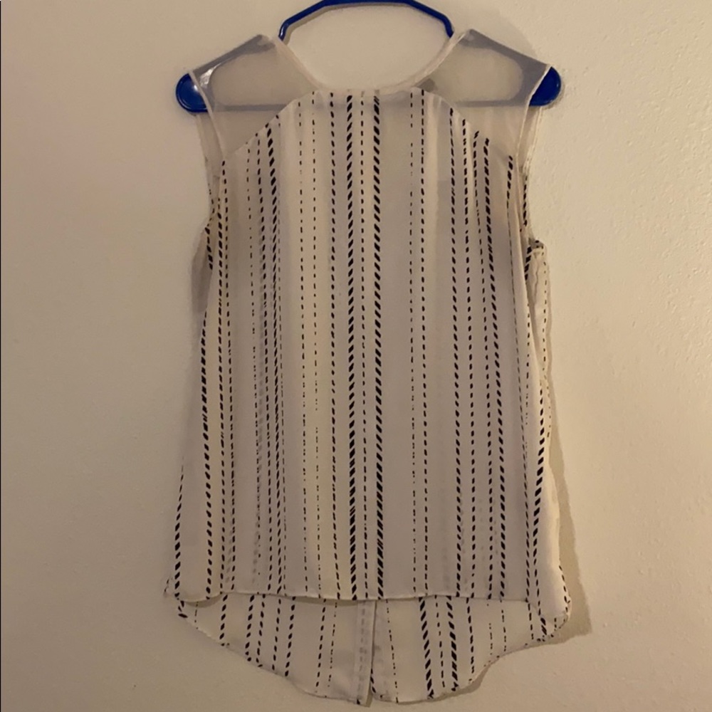 Super cute blouse